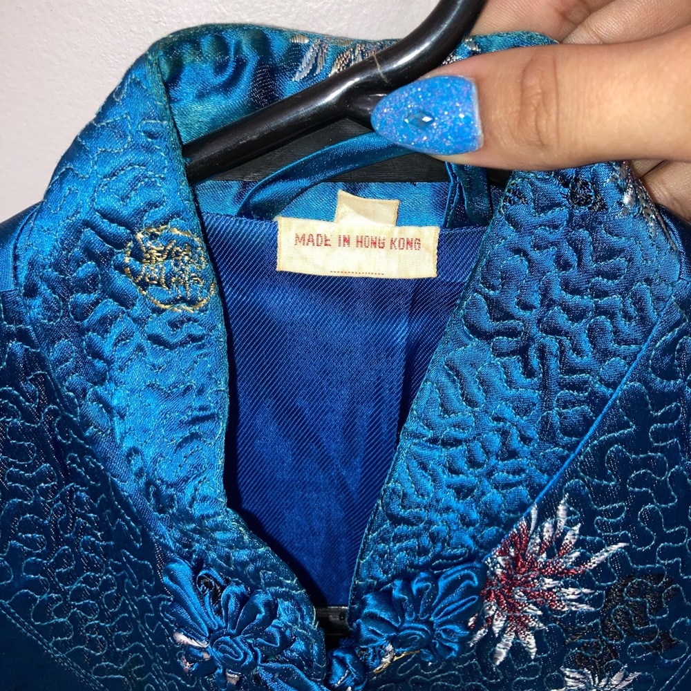 💙VINTAGE SILK ROBE 💙 - Picture 7 of 9